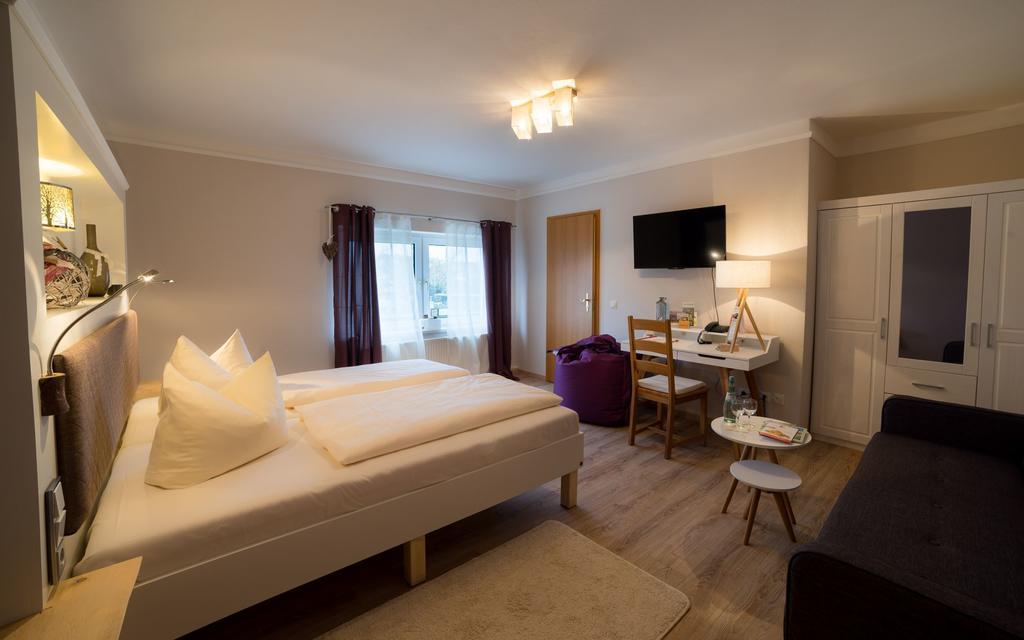 Landhotel Rosenschaenke Kreischa Δωμάτιο φωτογραφία
